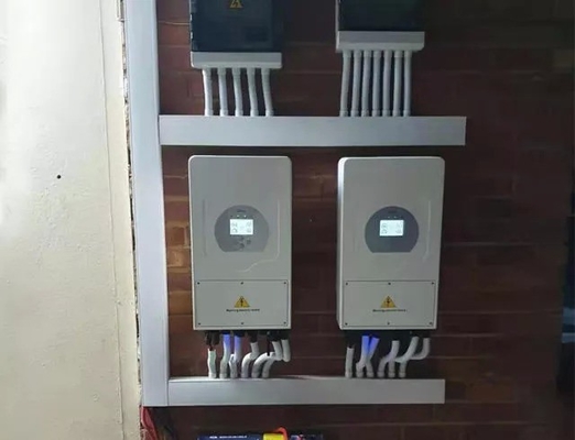 Powerful Deye 16Kw 8kw Single Phase Hybrid Solar Inverter SUN-16K-SG01LP1-EU For Solar Storage