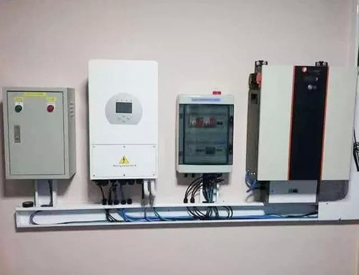 Deye Hybrid Inverter SUN-7.6K/8K-SG01LP1-US/EU for Retrofitting Existing Solar Systems