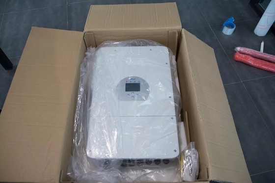 Deye Sun-8K-SG01LP1-EU 8KW Single Phase Hybrid Solar Inverter with 99.90% Efficiency